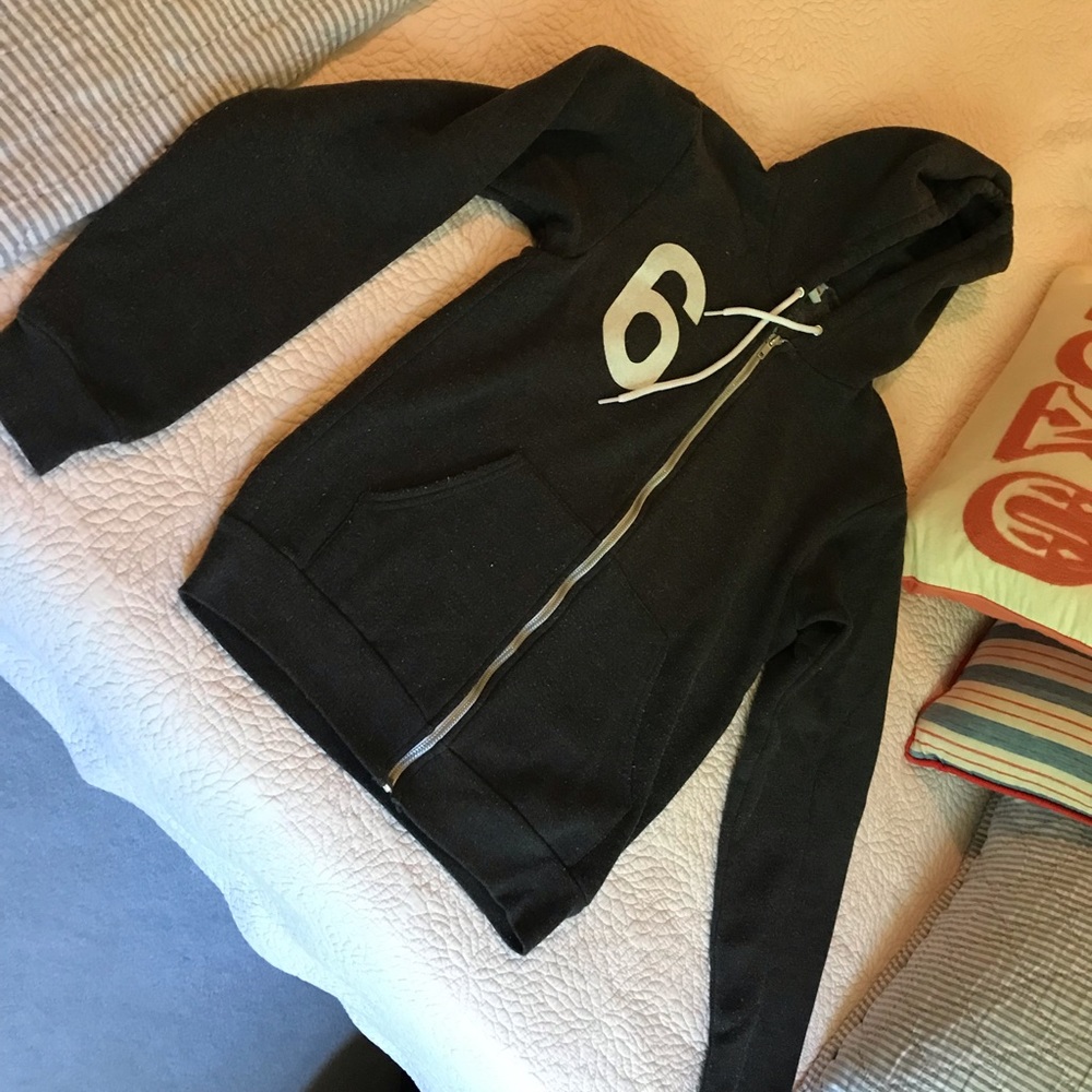 Twin Six grey front zip hoodie men’s small
